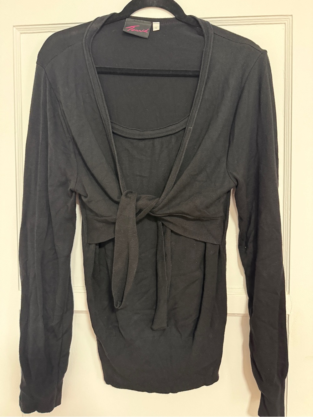 Vintage torrid Black Long-Sleeve Tie-Front Sweater